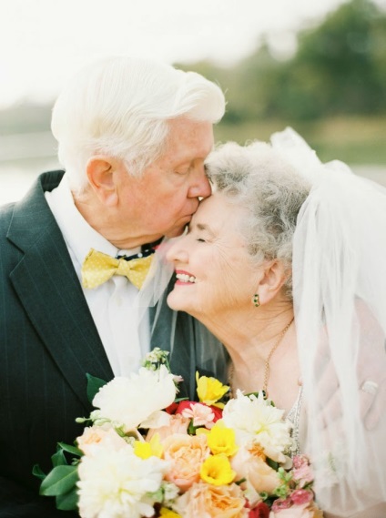 Cel mai fermecător album de nunți al unui cuplu care a sărbătorit 63 de ani de iubire, umkra