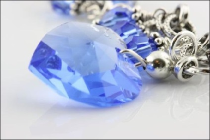 Sapphire, proprietati magice ale pietrei, misticismului si magiei
