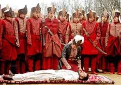 Султан Сулейман знаходить лист убитого ним сина Мустафи