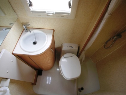 Супер маленькі ванні кімнати - 40 оригінальних ідей фото