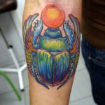 Tatuajul Scarab, de la fresce la tatuaje și schițe