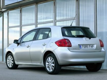 Toyota auris майже відмінник - тест-драйв