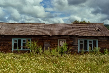 Що йде Примор'я село дальній кут - як жити в тайзі без роботи, поліції, дівчаток і дров