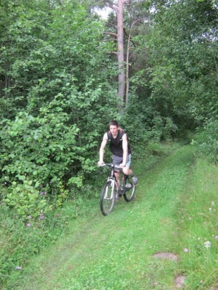 Parc de plimbare cu bicicleta petrgu și 