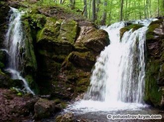 Cascada de Golokinsky, cascade din Crimeea, atracțiile din Crimeea