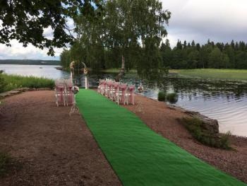 Ceremonia de nuntă solemnă a avut loc în Parcul Monrepo pentru prima dată