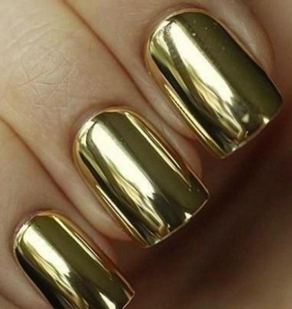 Manichiura de aur - idei pentru designul unghiilor