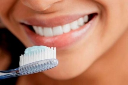 Pastă de dinți fără fluor listă de produse de producători bine-cunoscute