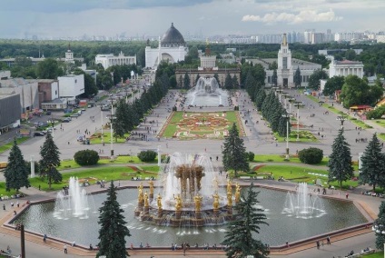 Actorul de la universitate, Andrey Gaidulian, sa căsătorit și a publicat fotografii de la nuntă