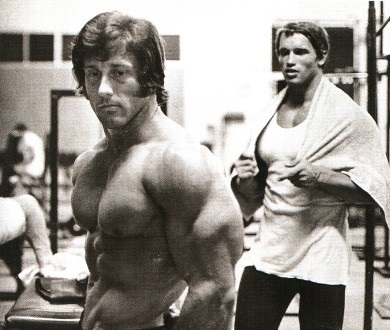 Arnold devenind un culturist - campioni și competiții