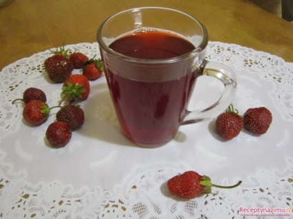 Suc de suc de căpșuni - rețete delicioase pentru recolta de iarnă - sărare, conservare, decapare