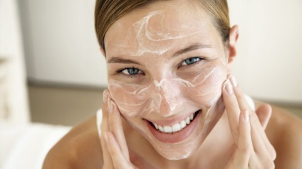 Білі прищі на обличчі причини, методи лікування і рецепти масок