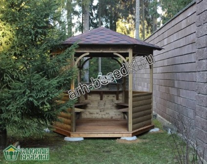 fa pavilonban - tavasszal - Moszkva (épület pergolák) fa pavilonban - tavasszal - Moszkva