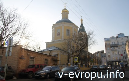 Biserica sau profetul în strada obișnuită a istoriei Moscovei, fotografie, obiective turistice, ca