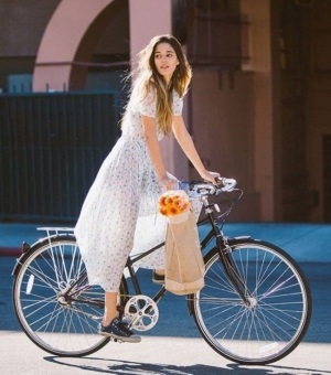 Чим корисна їзда на велосипеді для жінок, фото
