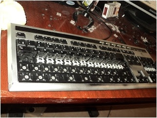 Curățați tastatura de la praful logitech ultra x tastatură ybl49a