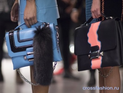 Crossfashion group - backstage показу versace осінь-зима 2016-2017 макіяж моделей, сумки та взуття