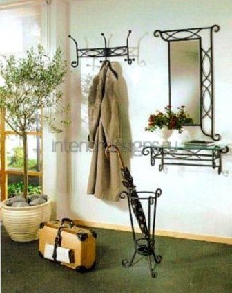 Decorarea holului - recomandări pentru alegerea unui stand umbrelă