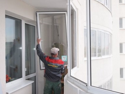 Demontarea balconului și a blocului de balcon de către propriile mâini