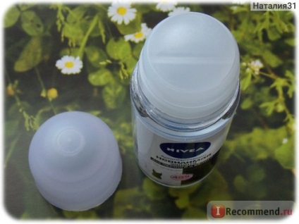 Deodorant antiperspirant nivea protecție invizibilă pentru alb-negru (cu bilă) - 