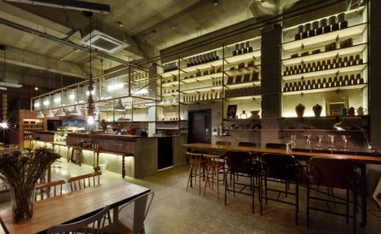 Design Café projekt Koreában, egy fal üveg és sok fényt