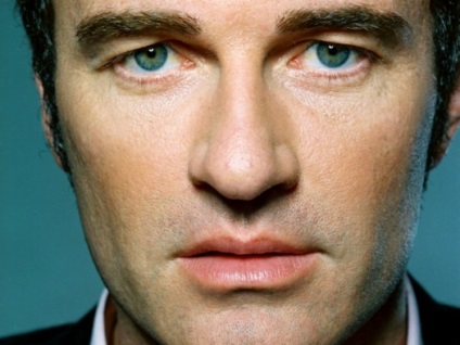 Julian McMahon, blogger morkovich internetes november 22, 2014, a pletyka