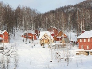 ГЛК «Аджігардак» траси, ціни, житло