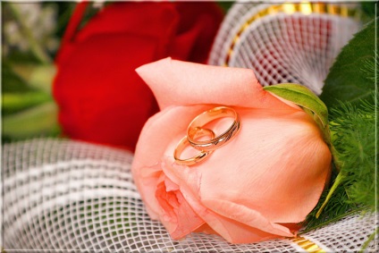 Házassági évforduló adatok - esküvői magazin