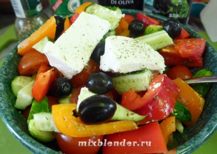 Salata grecească - o rețetă clasică
