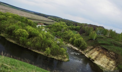 Ishutinskoe település útvonalakat, helyét, leírását, hogyan juthatunk el oda autóval és gyalog