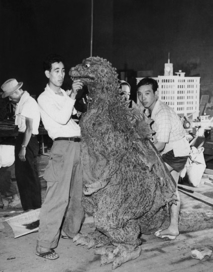 Art törés eredete Godzilla