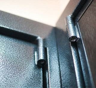 Як відрегулювати петлі на вхідних металевих дверей, інструкція по регулюванню дверей