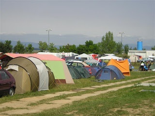 Cum să mâncați, să dormiți și să vă protejați în Europa, fără costuri deosebite