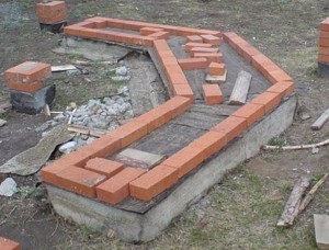 Cum de a construi un brazier de cărămizi cu propriile mâini