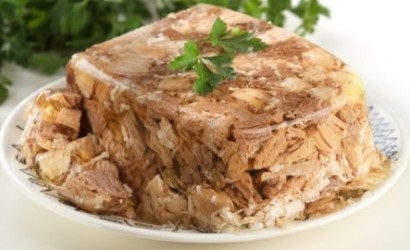 Főzni zselé recept csirke, marha és sertés comb, lábszár