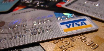 Cum să aflați detaliile cardului de economii prin Internet, bancomat și bancă mobilă