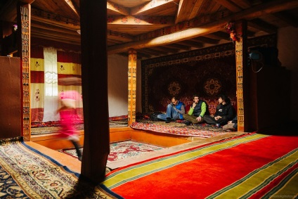 Як живуть таджики у себе на батьківщині новини у фотографіях