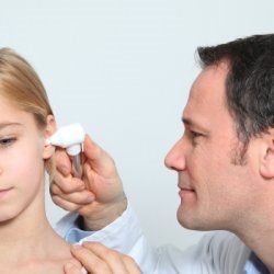 Лікування вуха борним спиртом - скальпель - медичний інформаційно-освітній портал