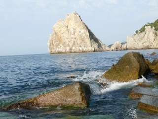 Legend rock díva, a rock és a hegyi szerzetes cat (Simeiz) (Monk) Legend rock díva, a rock és a hegyi szerzetes cat (Simeiz)