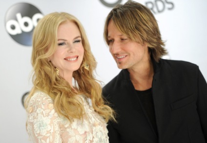 Magánélete Nicole Kidman gyermekeivel és férje, Keith Urban, a kapcsolat Tom Cruise és fogadott gyermekek