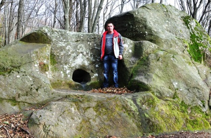 Mammadovo canion-dolmen - vindecător