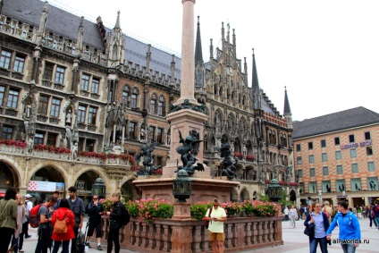 Marienplatz - inima orașului München