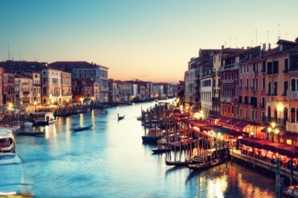 Locuri de cumpărături în Veneția, vânzări, prețuri, rambursări
