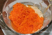 Tort de morcovi - rețetă cu fotografii pas cu pas