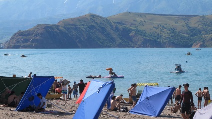 Відпочинок на Чарвак прохолодна вода і море задоволень