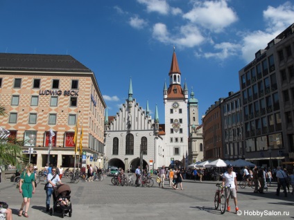 Piața Marienplatz