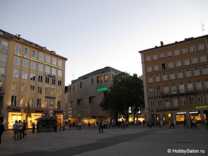 Piața Marienplatz