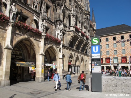 Piața Marienplatz