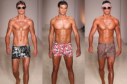 Îmbrăcăminte de plajă pentru bărbați - ce să alegi trunchiurile de înot după tipul de figurină