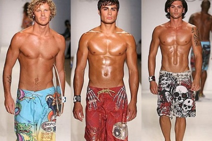 Îmbrăcăminte de plajă pentru bărbați - ce să alegi trunchiurile de înot după tipul de figurină